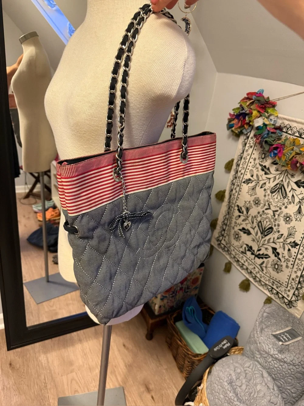 Chanel Gray Denim CC with White and Red 🇺🇸Stripe Quilted Tote 👜